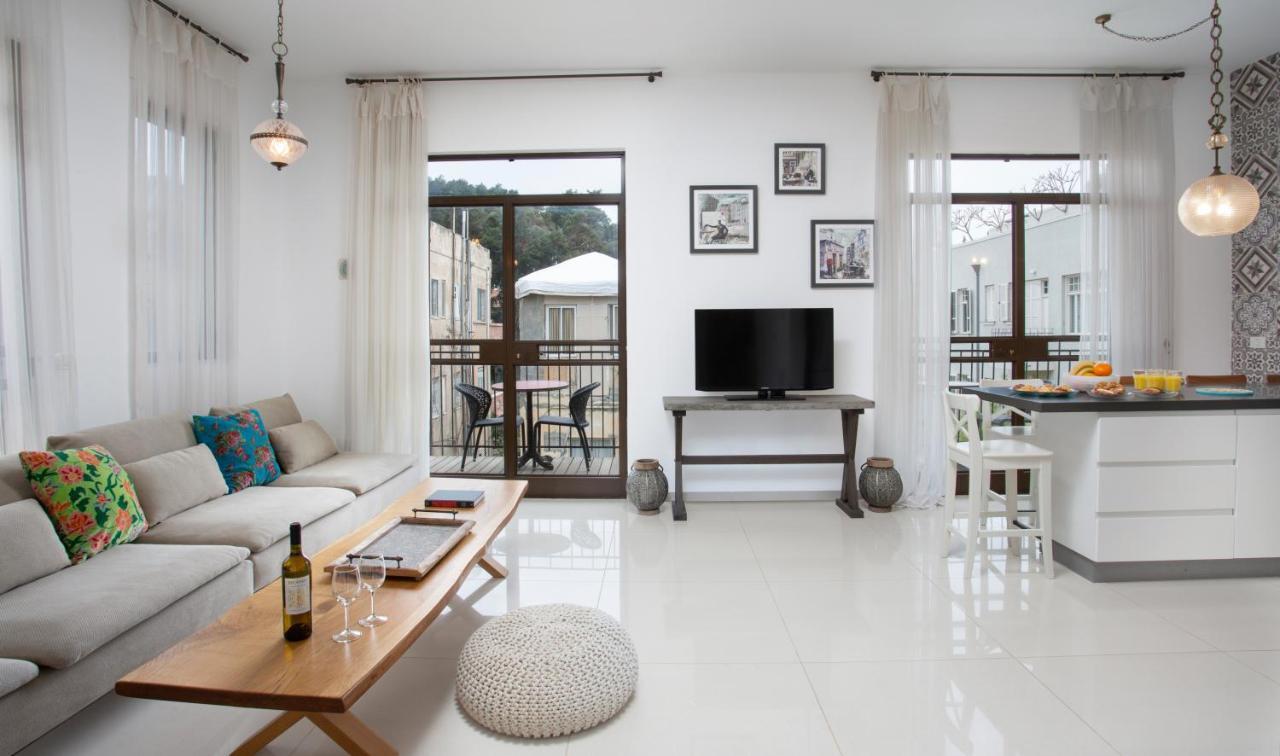 Modern 2Br With Mamad By Holyguest Lägenhet Tel Aviv Exteriör bild
